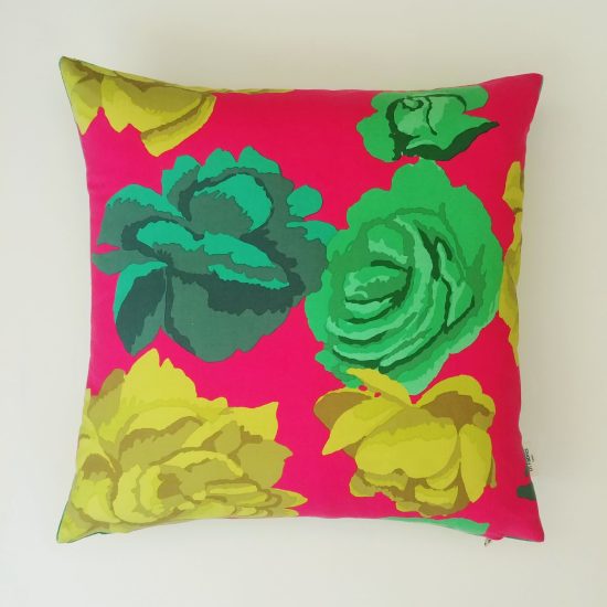 coussin createur tissu Kaffe Fassett