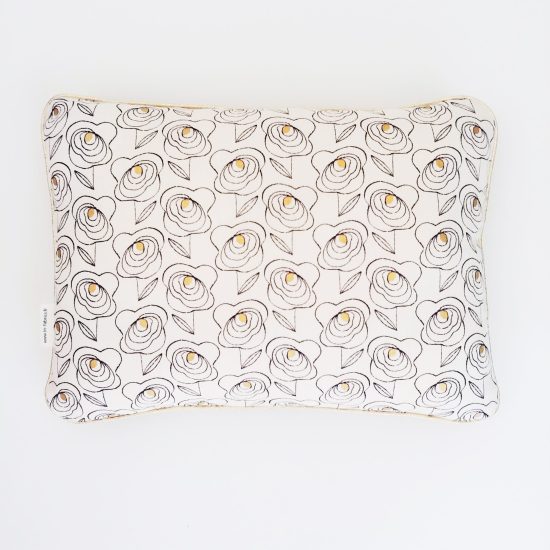 coussin créateur Ln Fabrics lin coton imprimé Midnight Garden Dashwood studio
