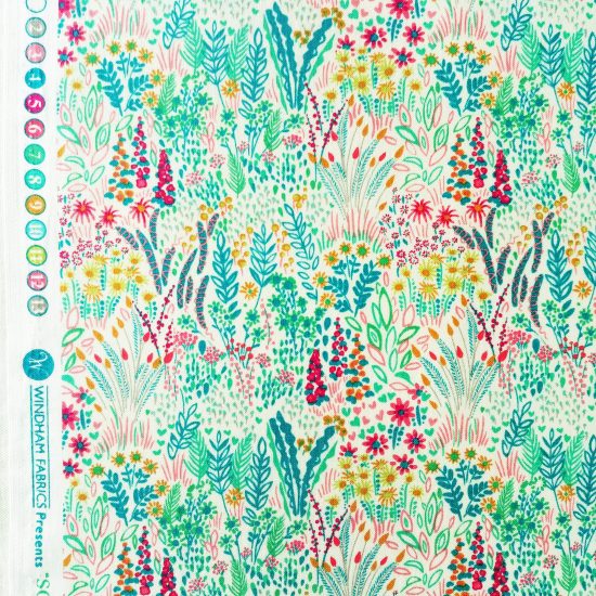 Coton imprimé fleurs comme du liberty Windham Fabrics idéal pour la couture, loisirs créatifs et le patchwork