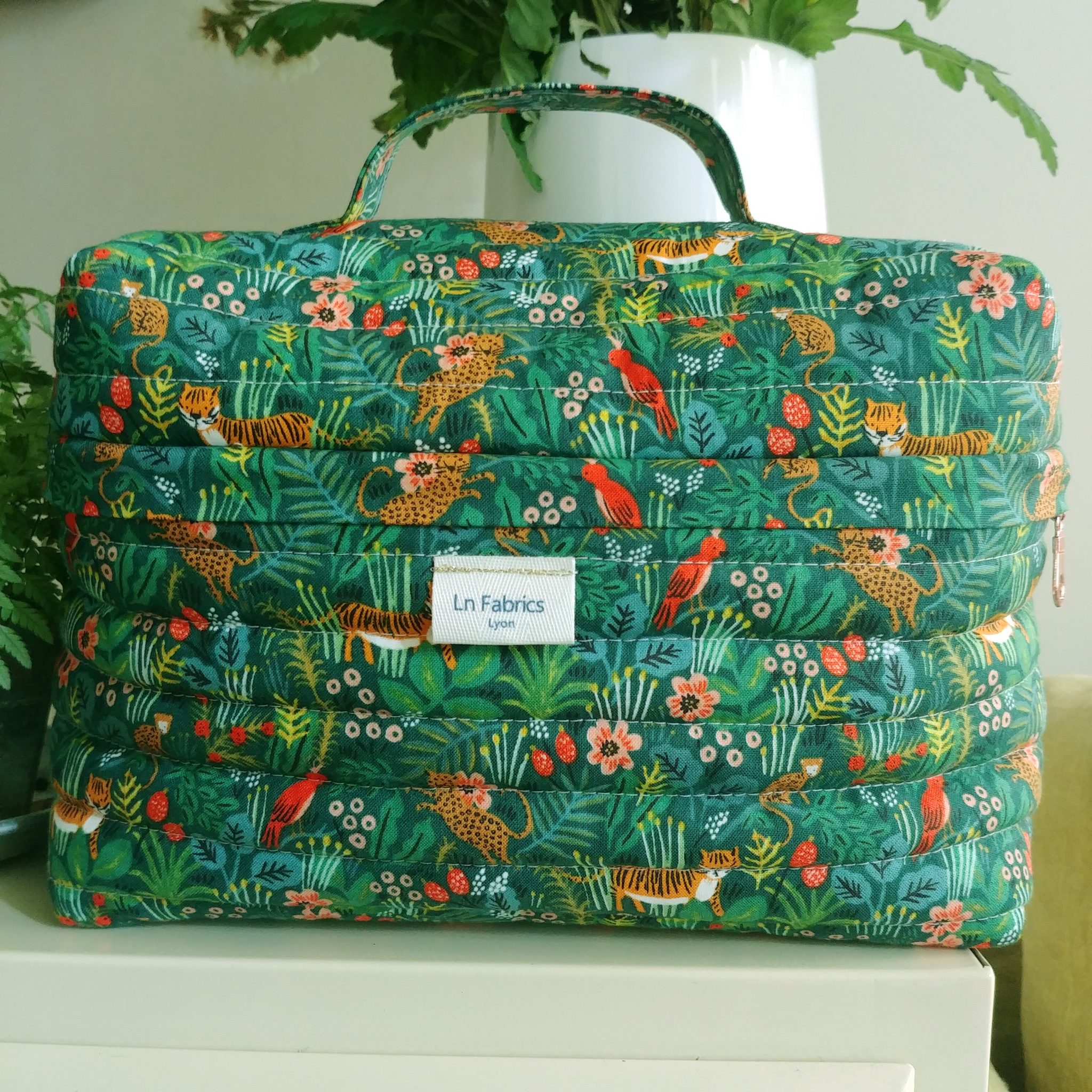 Tissu Rifle Paper Co Ménagerie Ln Fabrics