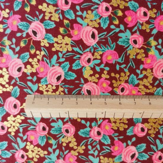 Tissu coton imprimé rifle paper co fond bordeaux fleurs or et rose