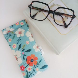 Etui à lunettes souple clic clac molletonné en tissu imprimé fleurs Dashwood Studio hedgerow