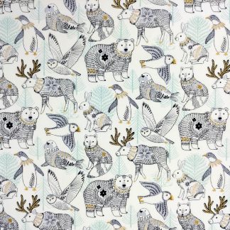 Tissu métallisé or imprimé animaux de la banquise Dashwood Studio ours polaire, pingouin, morse, ren
