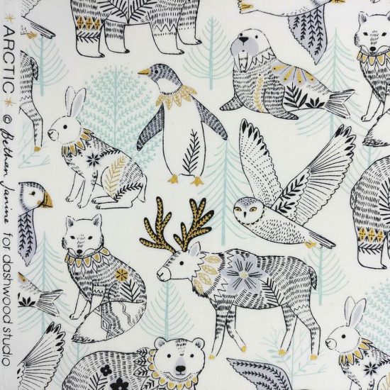 Tissu imprimé arctic Dashwood Studio les animaux de la banquise fond blanc comme neige