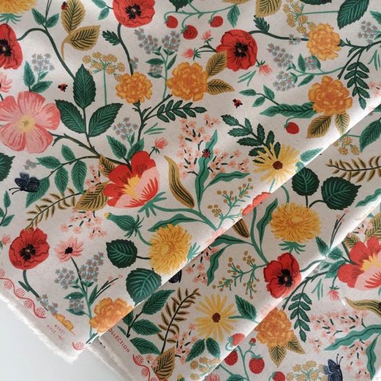 tissu imprimé Rifle Paper Co Camount canvas mélange lin coton motif floral champêtre feuillage vert coquelicot rouge fleur jaune