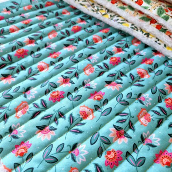 matelassage artianal avec un tissu imprimé indien en coton Dashwood Studio