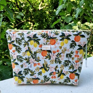 Trousse molletonnée tissu coton imprimé primavera oranges et citrons rifle paper co fond blanc crème