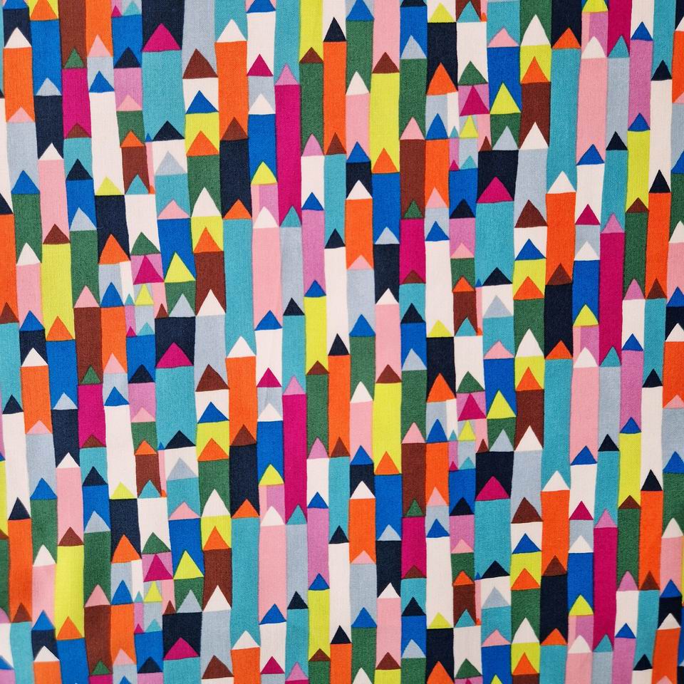 Tissu Anna Maria Free Spirit coton imprimé crayons multicolores joyeux graphique et coloré accumulation de crayons