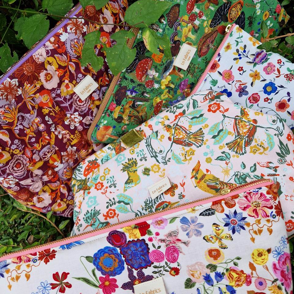 Trousses de toilette ou à projets en coton imprimé oiseaux et fleurs Nathalie Lété